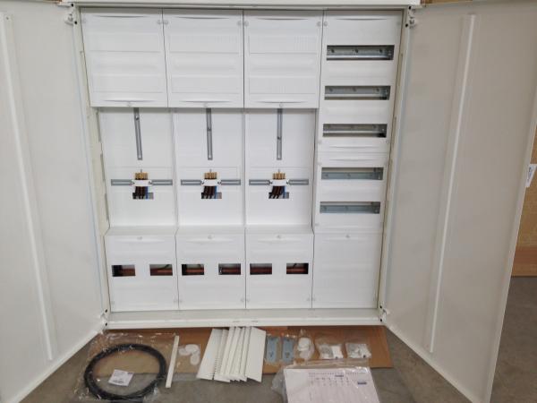 F-tronic Zählerschrank 3x 3.HZ Zählerfeld + 1x Verteilerfeld mit APZ, 4-feldrig